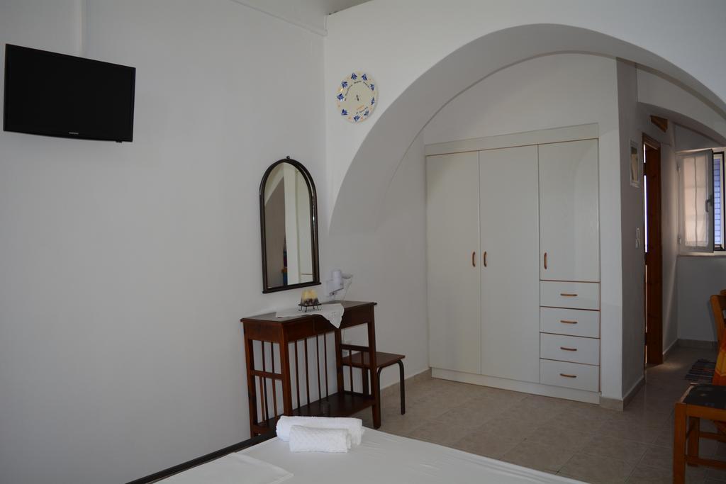 Volta Stonehouse Apartments Fratsia Buitenkant foto