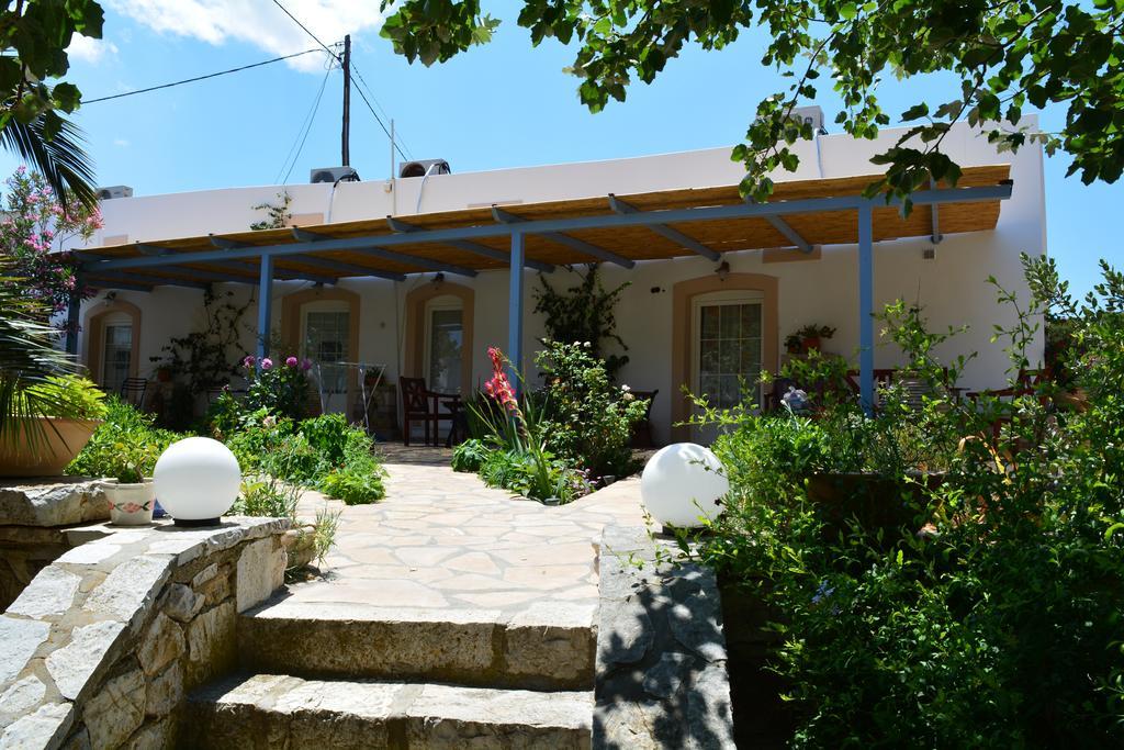 Volta Stonehouse Apartments Fratsia Buitenkant foto