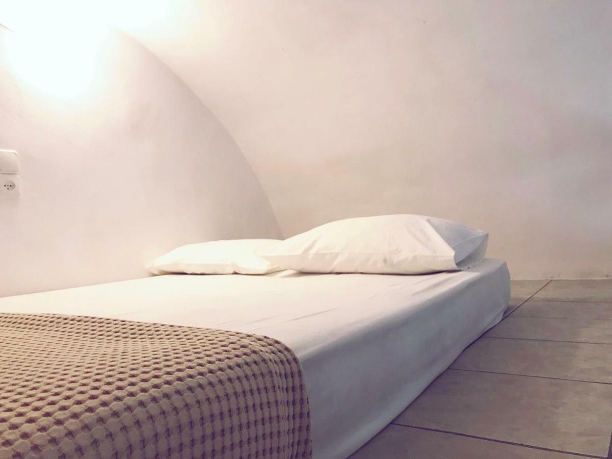 Volta Stonehouse Apartments Fratsia Buitenkant foto